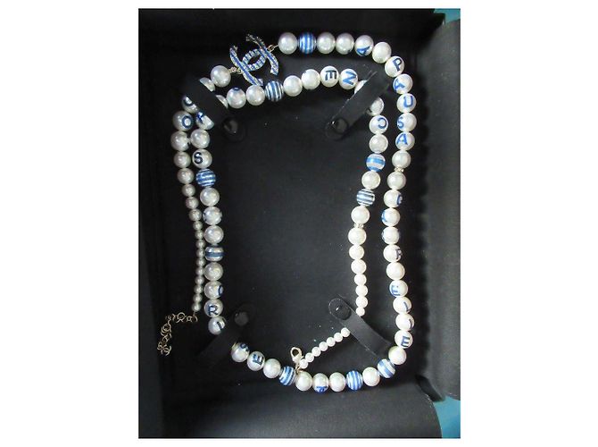 Collana sautoir Chanel La Pausa perle blu navy - vista 4