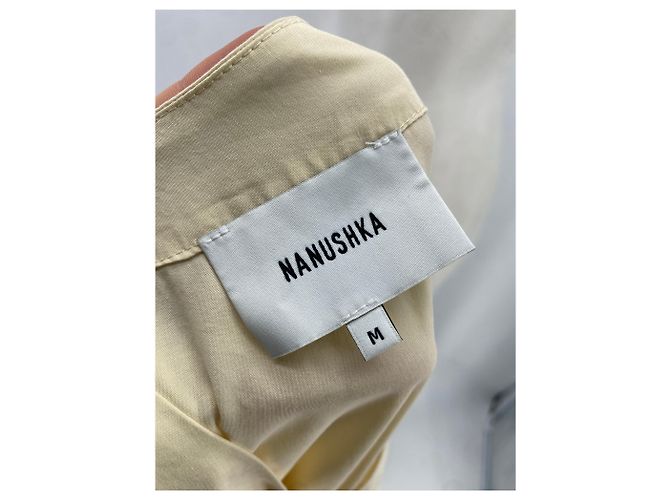 Nanushka Kleider T.International M Synthetisch Beige - Ansicht 5
