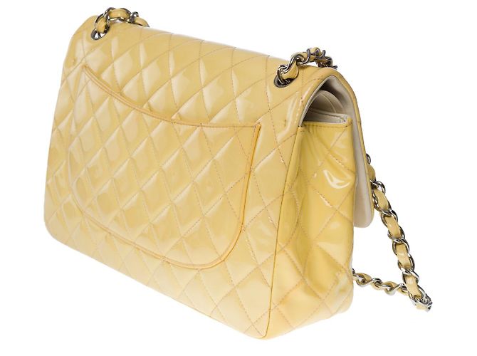 Chanel bolso de hombro jumbo atemporal en charol amarillo -101151 - vista 4