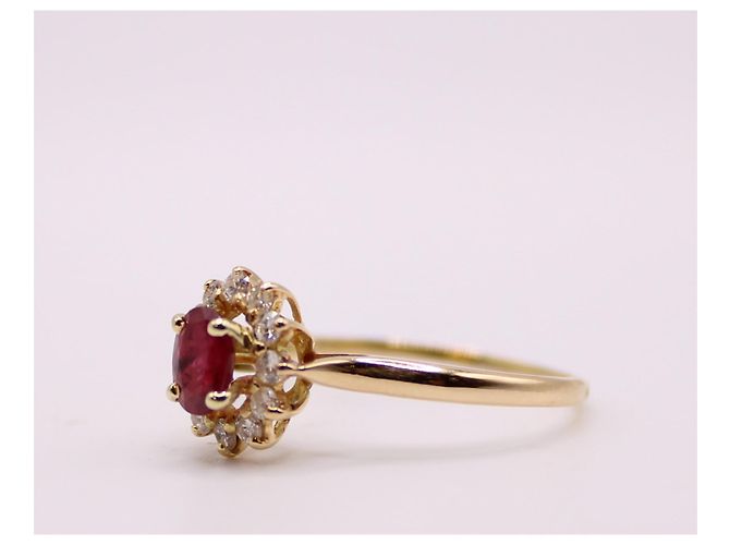 Autre Marque Anello centrale a margherita con rubino e entourage di diamanti in oro giallo 750%O Rosso Gold hardware - vista 6