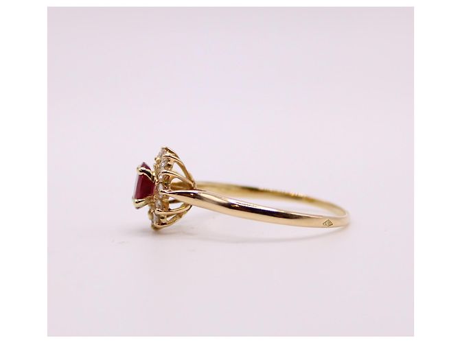 Autre Marque Anello centrale a margherita con rubino e entourage di diamanti in oro giallo 750%O Rosso Gold hardware - vista 7