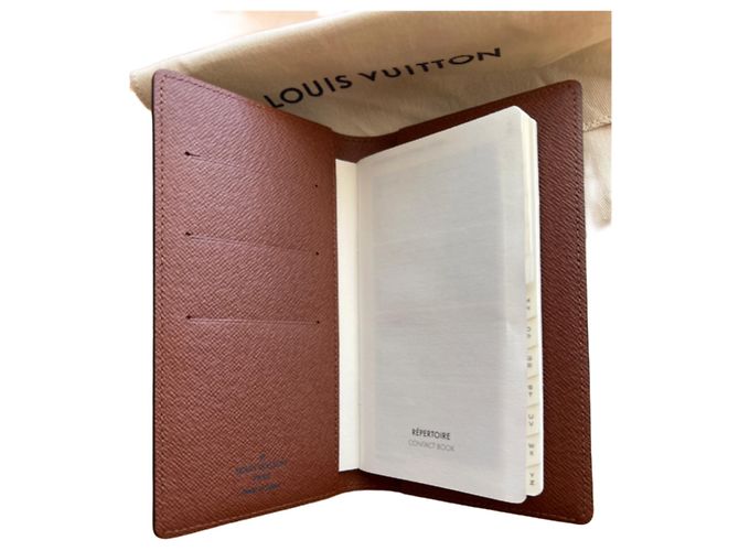 Louis Vuitton Libro de contactos de repertorio Castaño - vista 2
