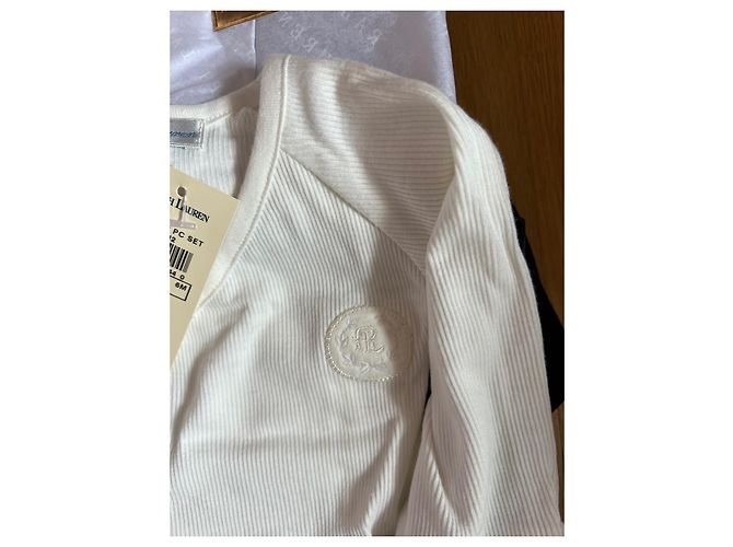 Ralph Lauren 3-piece Baby Set New in Box Cream - view 12
