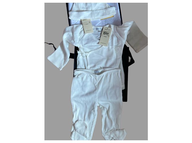Ralph Lauren 3-piece Baby Set New in Box Cream - view 5