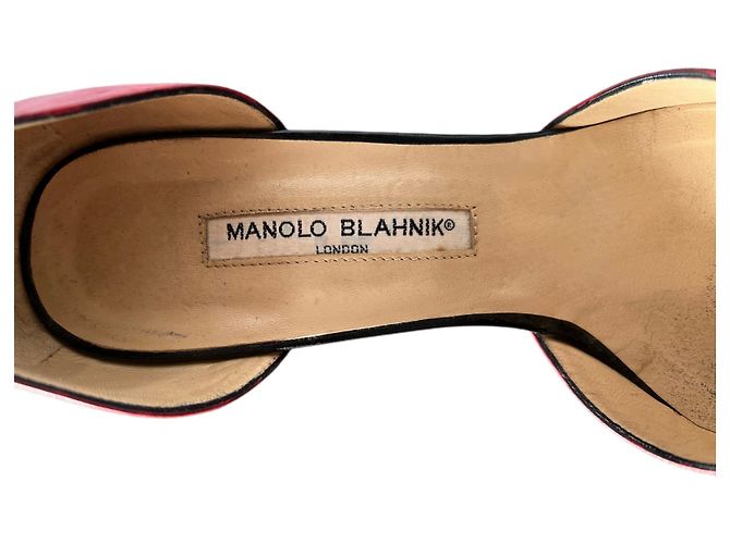 Décolleté Manolo Blahnik in pelle nero e bordeaux Bordò - vista 5