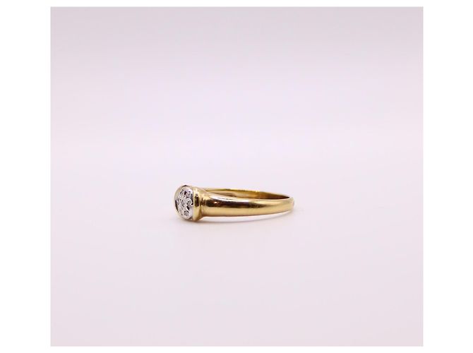 Autre Marque Solitärring mit Diamantpavé aus Gelbgold 750%O Gold hardware - Ansicht 3
