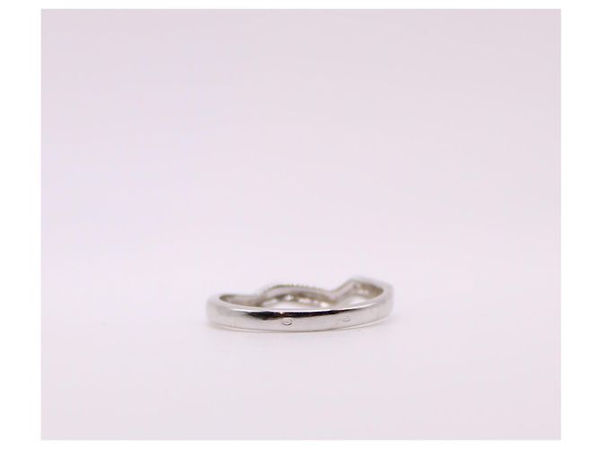 Autre Marque Weißgold-Diamant-Pavé-Ring mit Wellenmuster 750%O Silber Hardware - Ansicht 8