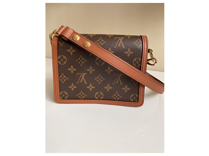 Louis Vuitton Borsa Dauphine Mini Monogram Marrone - vista 9
