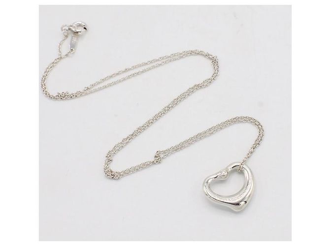 Collana Tiffany & Co Elsa Peretti con Pendente Cuore in Argento - vista 2