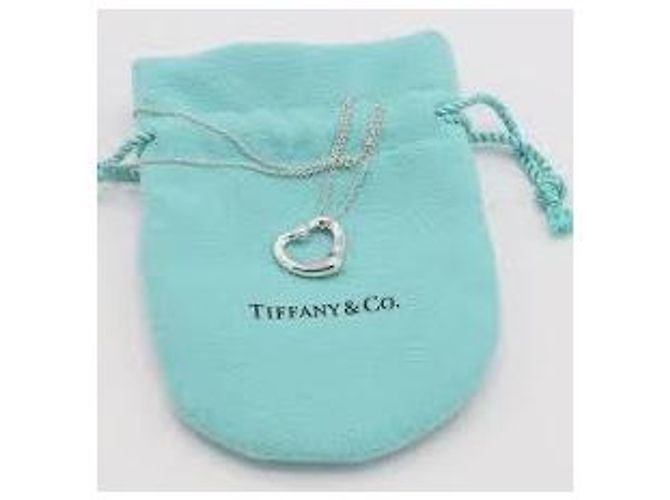Collana Tiffany & Co Elsa Peretti con Pendente Cuore in Argento - vista 3