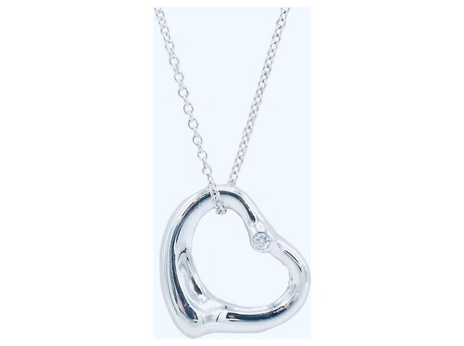 Collana Tiffany & Co Elsa Peretti con Pendente Cuore in Argento - vista 7