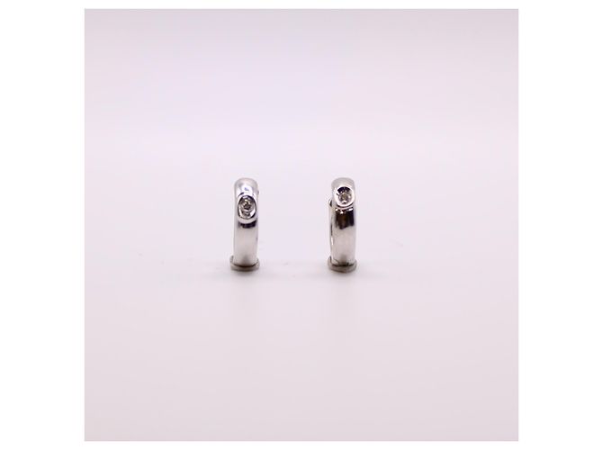 Autre Marque Piccoli orecchini a cerchio in oro bianco 750%o e diamanti Silver hardware - vista 6