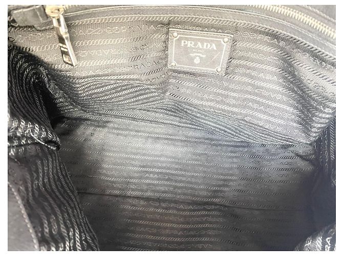 Tote Borsa Prada Shopping Bag in pelle nera Nero - vista 12