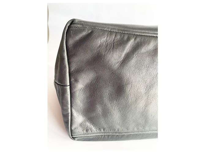 Tote Borsa Prada Shopping Bag in pelle nera Nero - vista 7