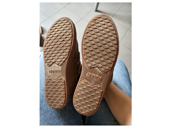 Botas de piel Inuikii Khaki Caqui - vista 2