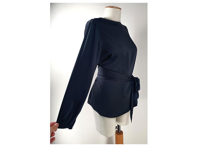 Camicetta Moschino Boutique in Seta Blu Navy con Vita Annodata - vista 6