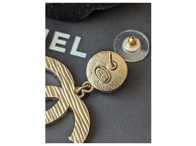 Chanel CC A19Boîte à boucles d'oreilles pendantes rayées en métal avec logo C La Pausa Bleu - vue 9