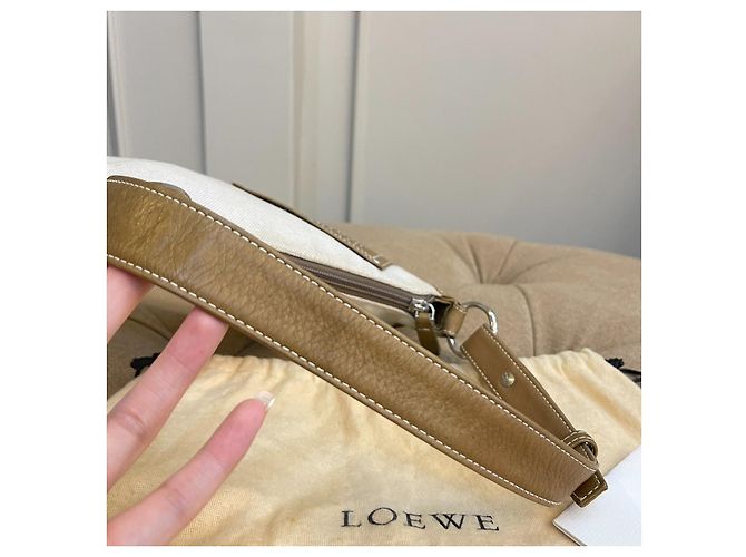 Rara pochette vintage LOEWE in tela e pelle marrone chiaro Bianco Beige - vista 8
