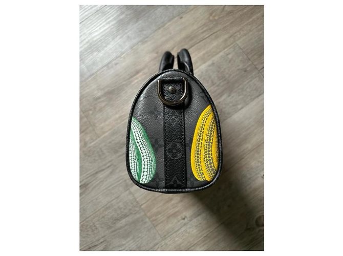 Abbesses Louis Vuitton Keepall 25 LV x YK Grigio - vista 5