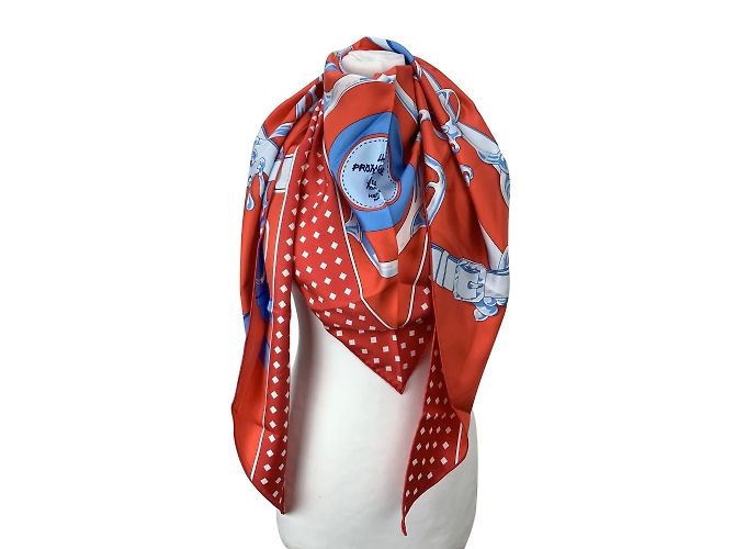 Hermès Hermes Red Silk La Promenade du Matin Sciarpa triangolare gigante d'Origny Rosso - vista 2