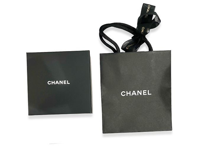 Bracciale Chanel Coco Crush in 18K oro giallo Argento Metallico - vista 5