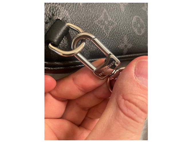 Louis Vuitton Borsa a tracolla LV Outdoor Eclipse Nero - vista 6