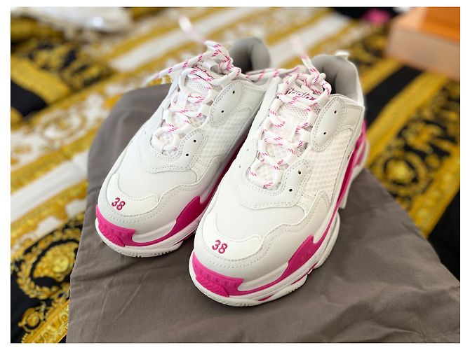 Balenciaga TRIPLE S SNEAKER - Ansicht 3