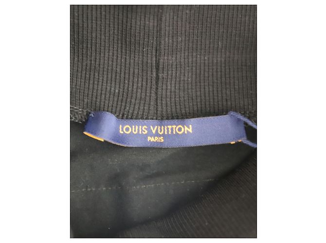 Louis Vuitton Pull col roulé brodé LV en coton noir - vue 3