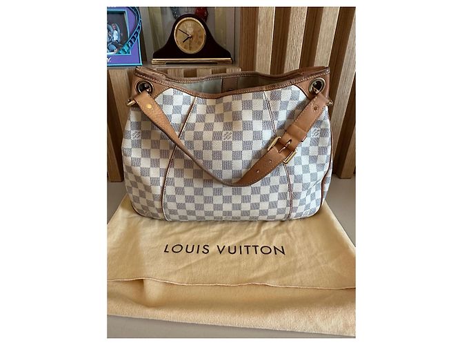 Galliera Louis Vuitton Galliere Demier AzurMedia Beige Blu chiaro - vista 2