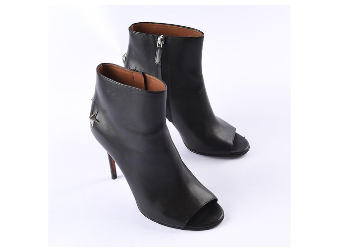 GIVENCHY Stiefeletten EU 38 Leder Schwarz - Ansicht 2