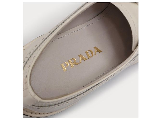 PRADA Derbies EU 39 Cuir Blanc - vue 3