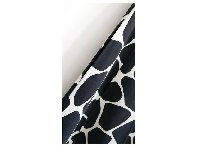 capa Valentino con estampado de jirafas - vista 4