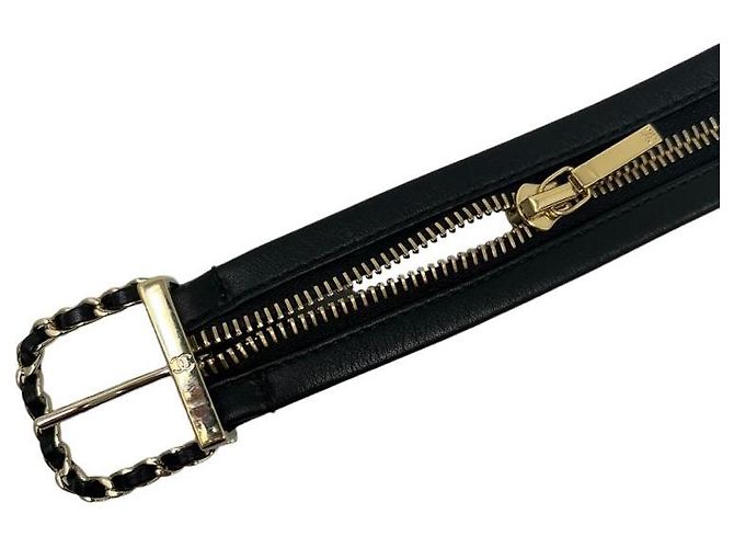 Chanel Cruise Gürtel aus schwarzem Leder mit Goldhardware - Ansicht 7