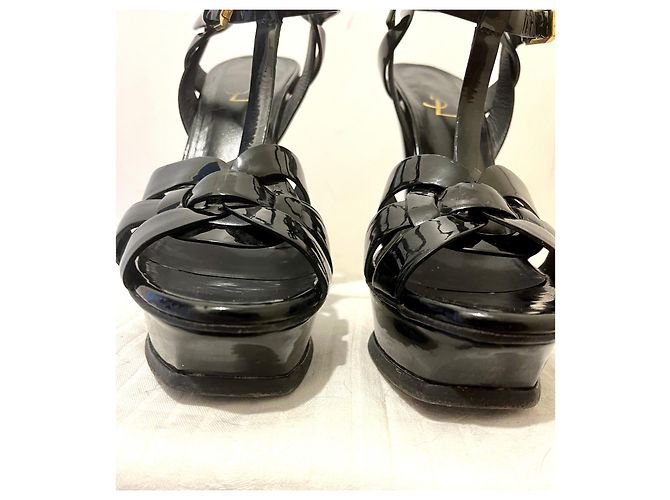 Saint Laurent Tribute-Heels aus Lackleder Schwarz - Ansicht 4