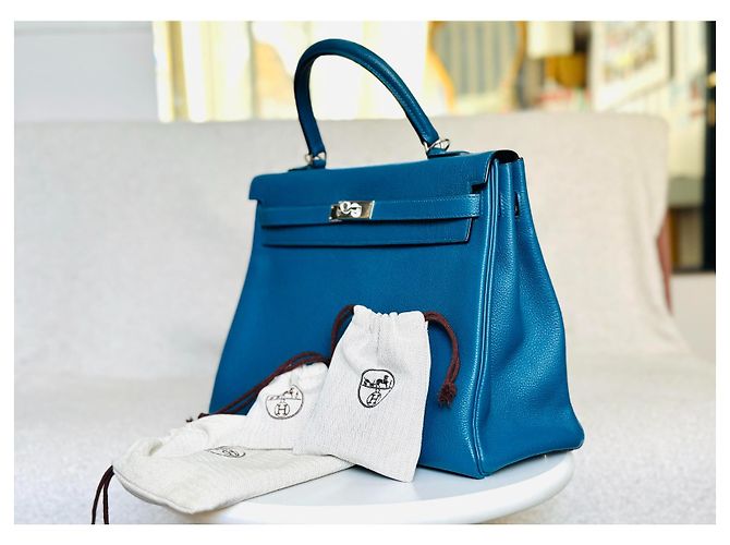 Hermès Kelly 35 in pelle Togo blu Blu navy - vista 2