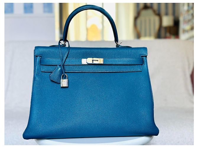 Hermès Kelly 35 in pelle Togo blu Blu navy - vista 3