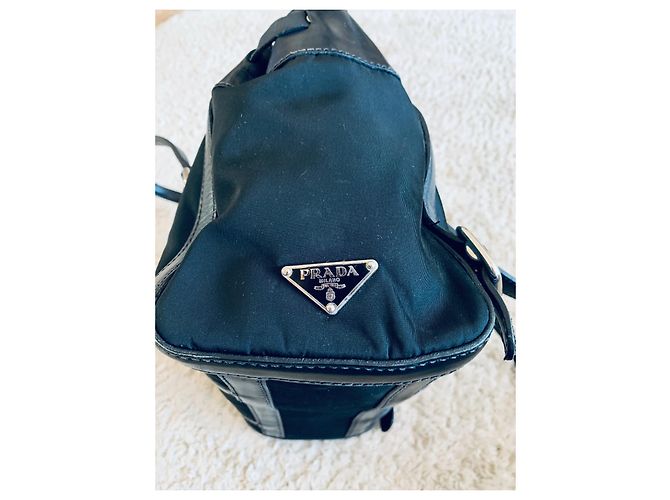 Autre Marque Prada Nylon Tasche mit Klappe Schwarz - Ansicht 4
