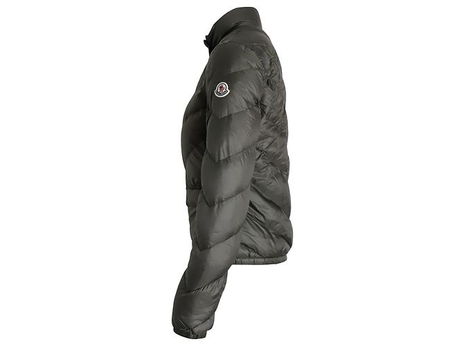 Steppjacke von Moncler aus olivgrünem Polyamid - Ansicht 2