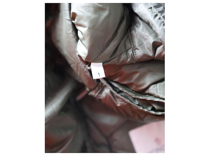 Steppjacke von Moncler aus olivgrünem Polyamid - Ansicht 5