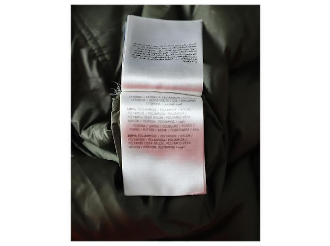 Steppjacke von Moncler aus olivgrünem Polyamid - Ansicht 7