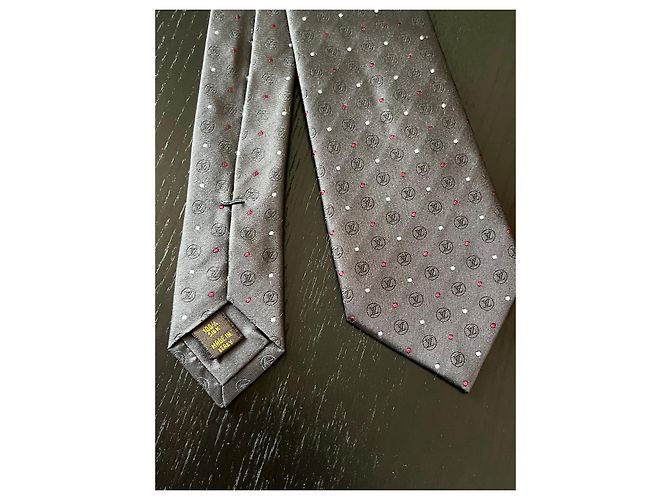 Cravatta Louis Vuitton in seta grigio scuro Logo LV a pois Grigio antracite - vista 5