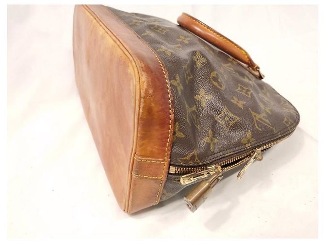 Louis Vuitton Alma Vintage Castaño - vista 3