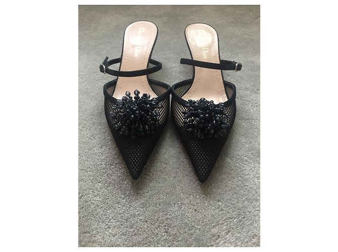 Dior Mule Pumps Schwarzer Netzstoff mit Perlen Couture - Ansicht 2