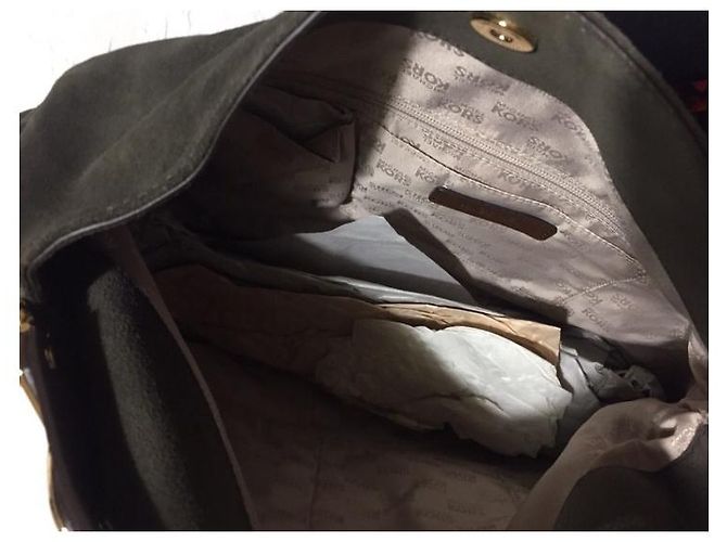 Borsa Michael Kors in camoscio kaki Cachi - vista 6