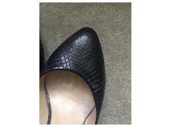 Chloé Pumps aus Python Marineblau 10cm Absatz - Ansicht 4