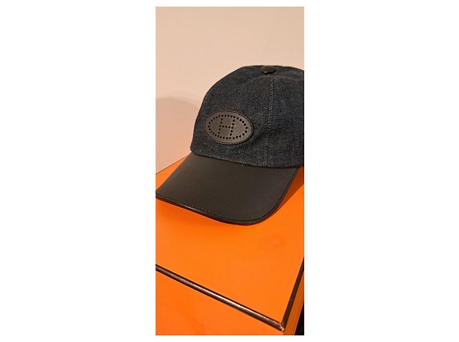 Hermès Sèvres Leather Visor Cap Navy blue - view 2