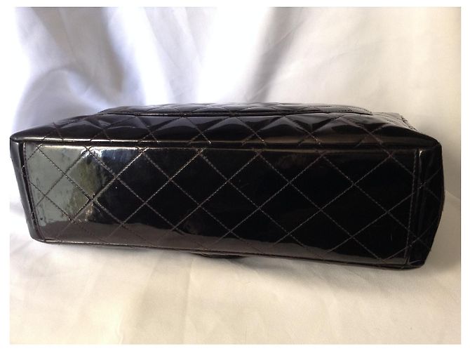 Borsa Chanel Jumbo in vernice nera Nero - vista 3