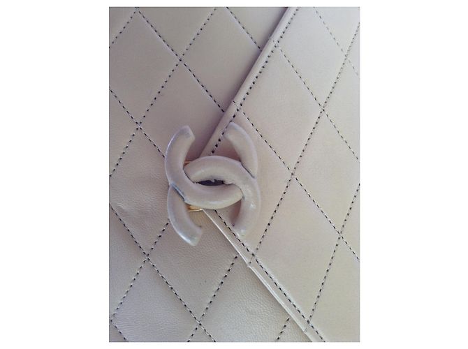 Borsa Chanel Timeless in pelle di agnello beige - vista 4