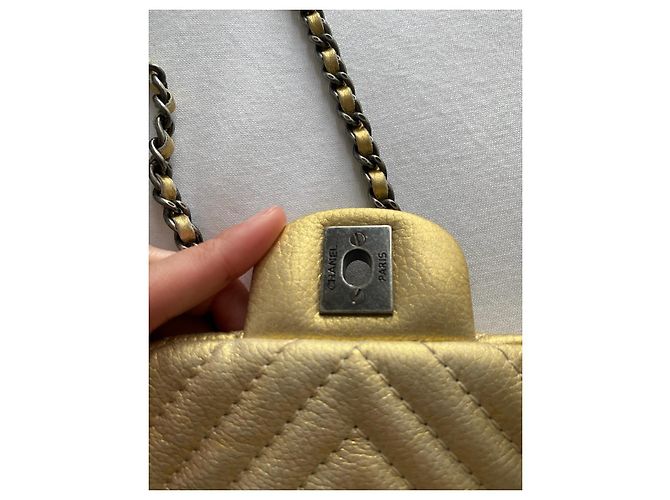 Borsa CHANEL a forma di borsa dorata D'oro - vista 10