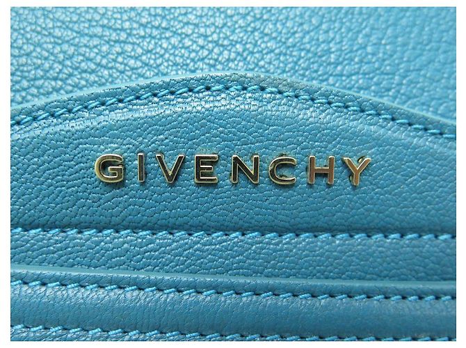 NUOVA BORSA A MANO GIVENCHY POUCH ANTIGONA IN PELLE GRANATA BLU BORSA A MANO - vista 6
